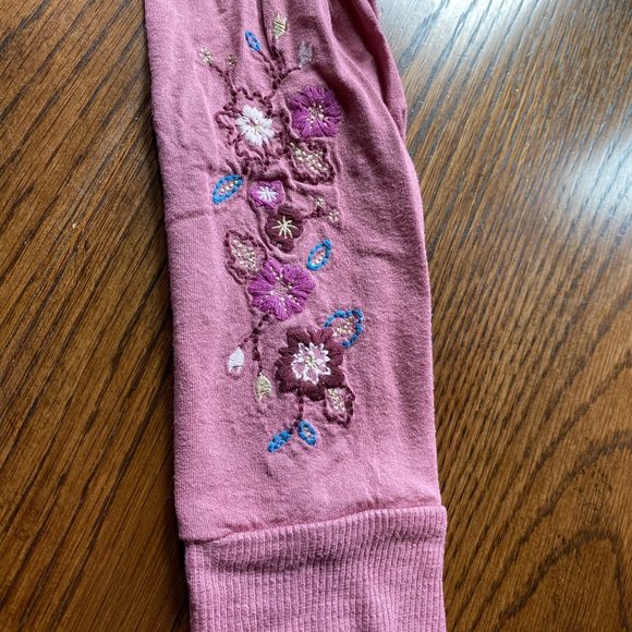 3/$15 Art Class girls top long sleeve size large - Picture 3 of 5